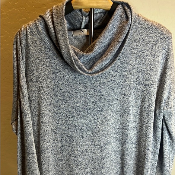 Natori oversized Cowl Neck Light Sweater with Relaxed Fit size Small - Picture 7 of 15